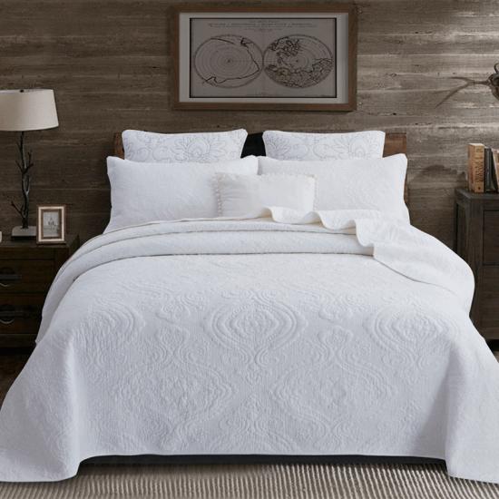 Set copripiumino ricamato biancheria da letto bianca